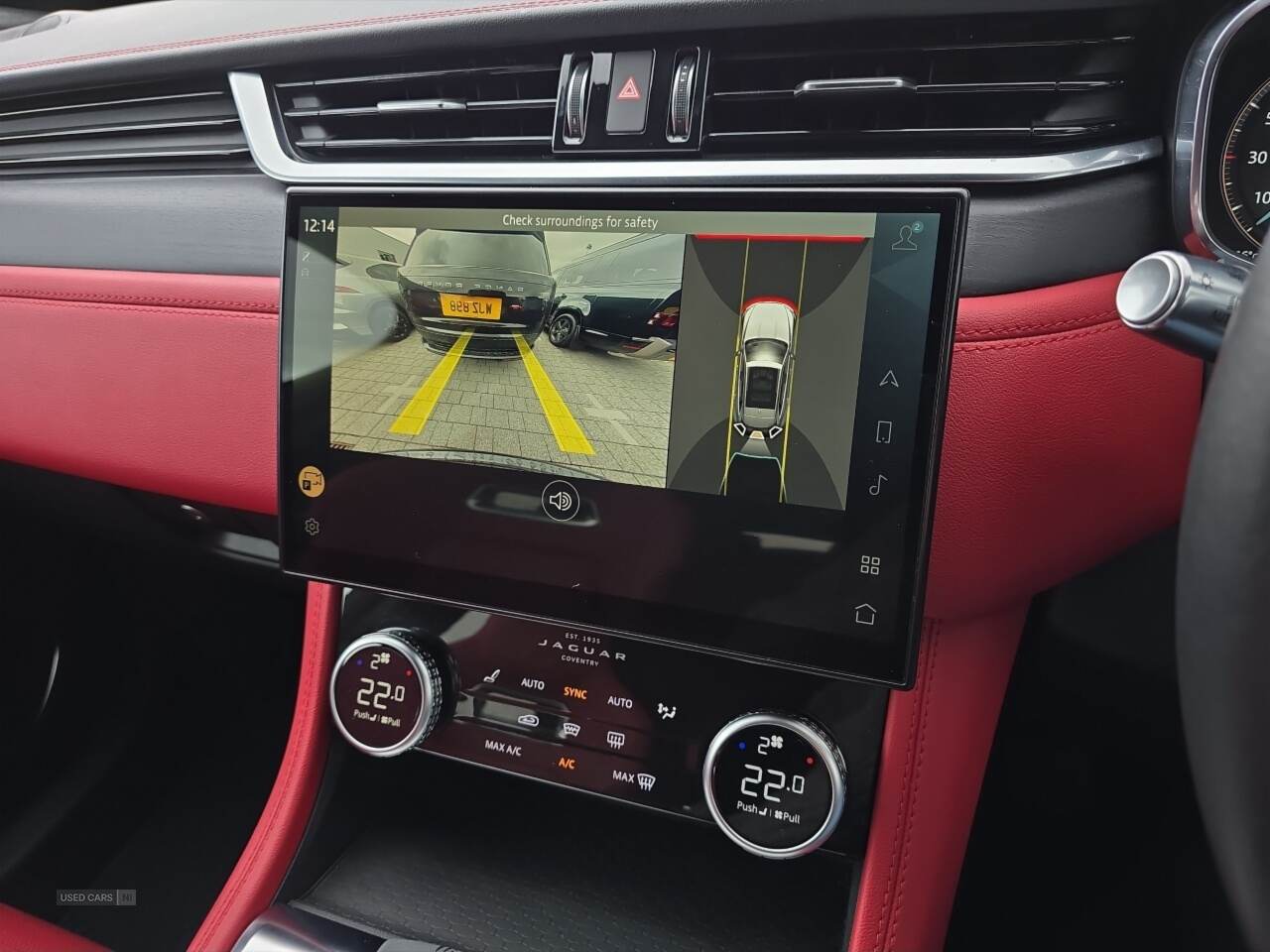 Jun 2022 Jaguar F-Pace 3.0 D300 R-Dynamic HSE 5dr Auto AWD