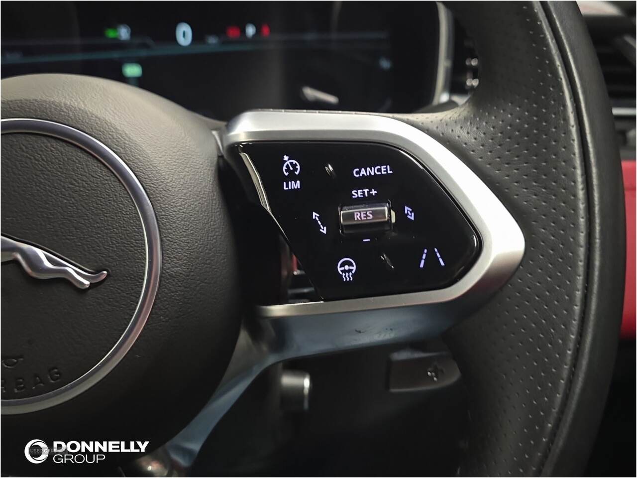 Jun 2022 Jaguar F-Pace 3.0 D300 R-Dynamic HSE 5dr Auto AWD