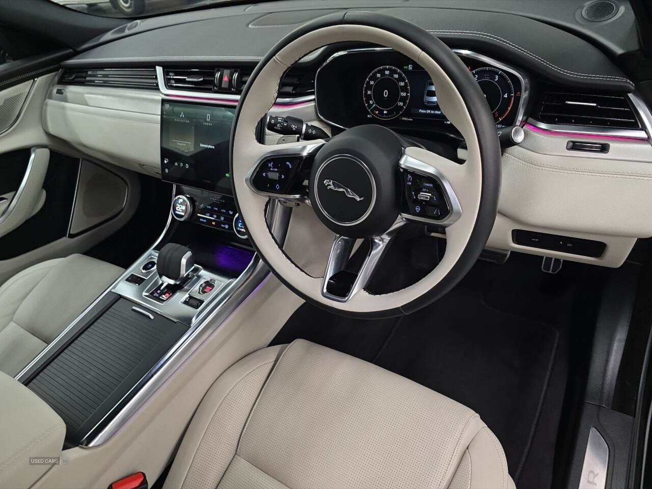 Sep 2024 Jaguar XF 2.0 D200 R-Dynamic SE Black 4dr Auto