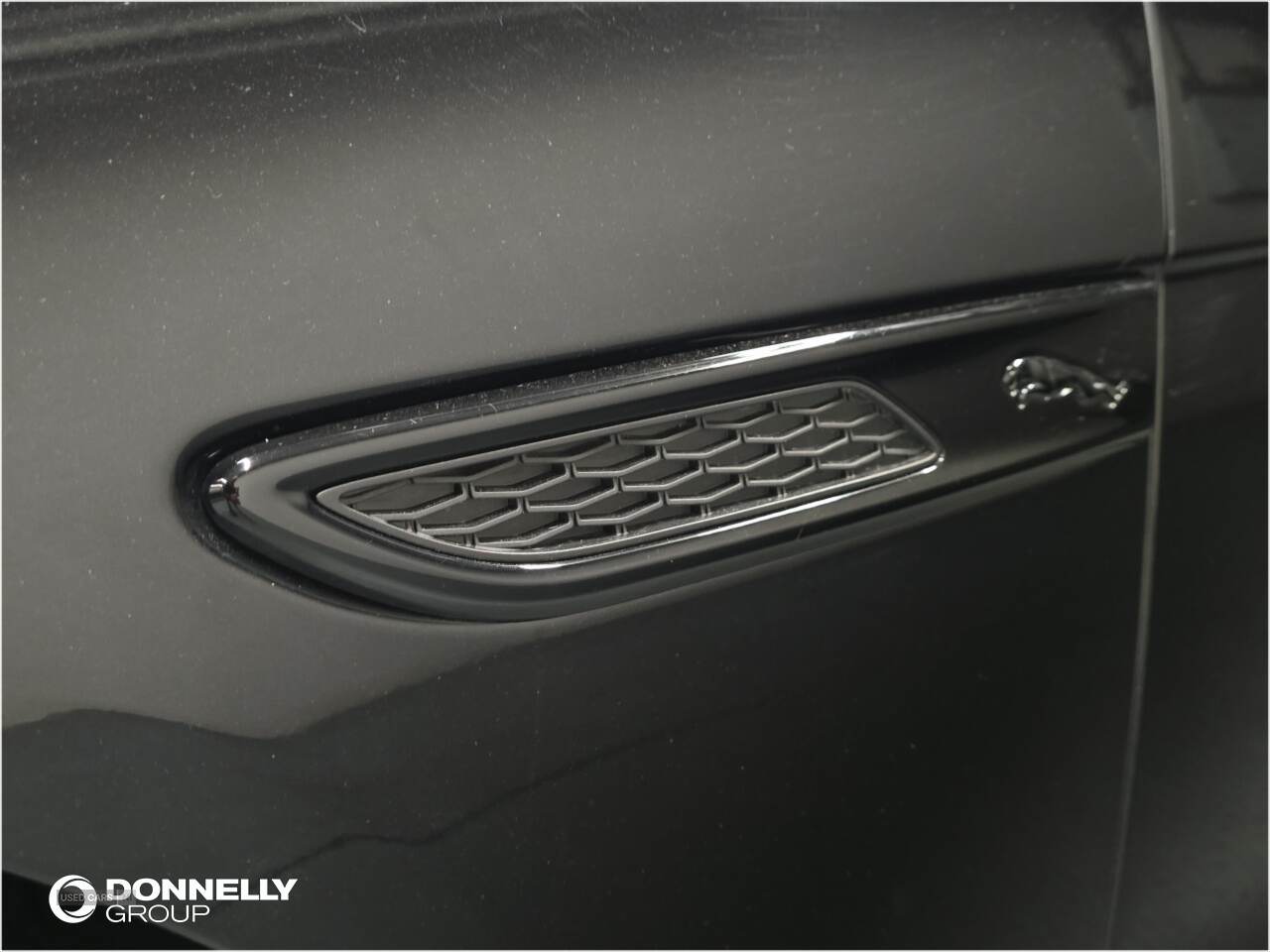 Sep 2024 Jaguar XF 2.0 D200 R-Dynamic SE Black 4dr Auto
