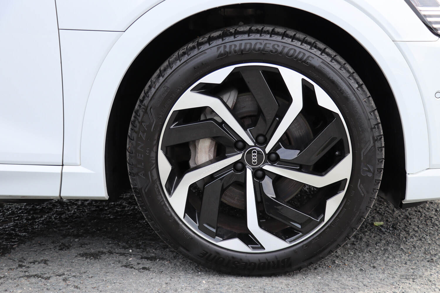 Jan 2022 Audi E-Tron 300kW 55 Quattro 95kWh Black Edition 5dr Auto