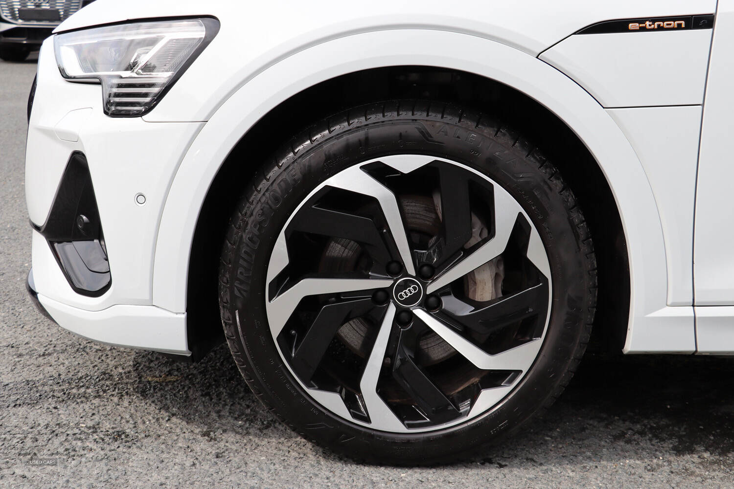 Jan 2022 Audi E-Tron 300kW 55 Quattro 95kWh Black Edition 5dr Auto