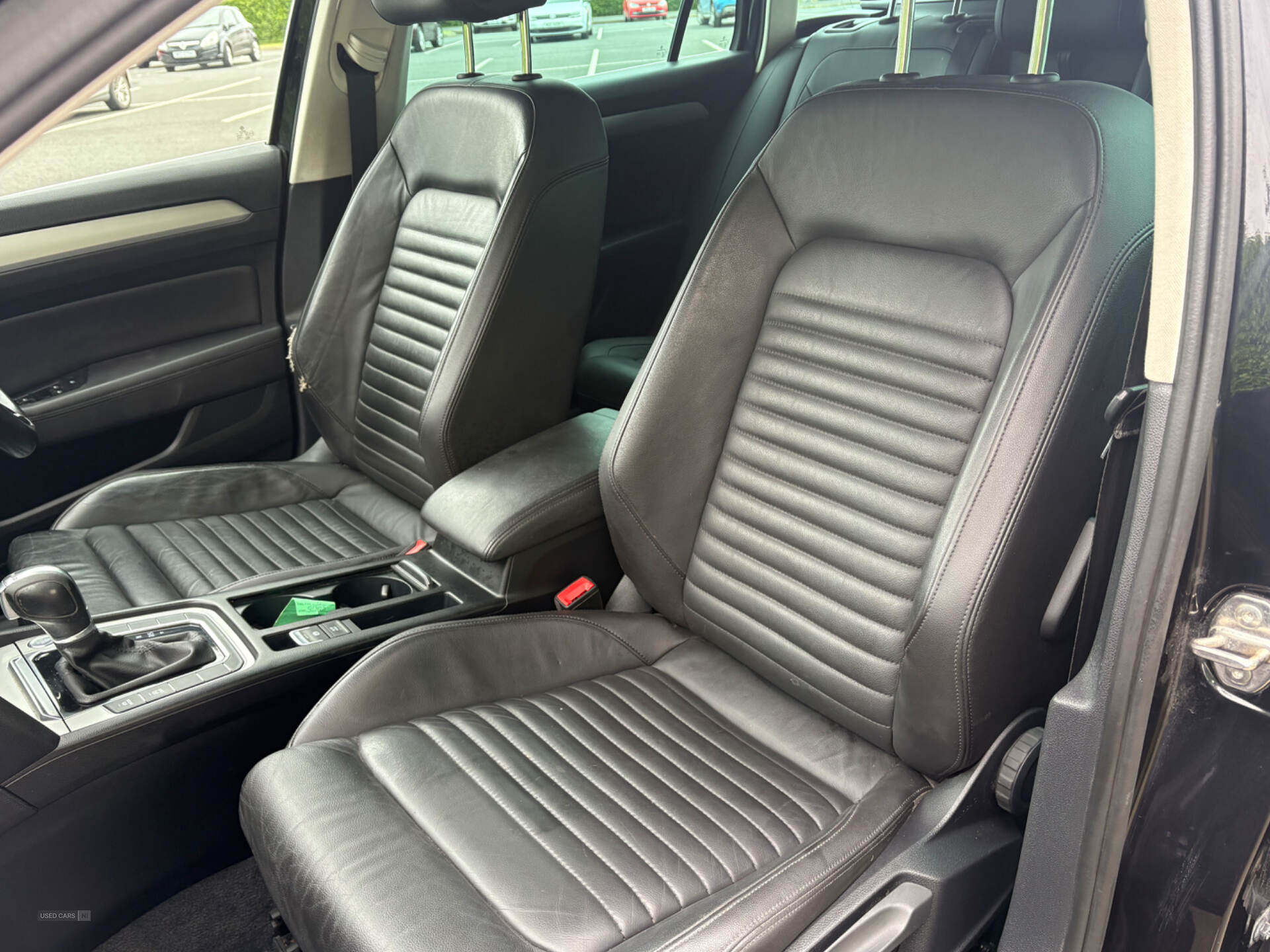 Oct 2016 Volkswagen Passat 2.0 TDI SE Business 5dr DSG