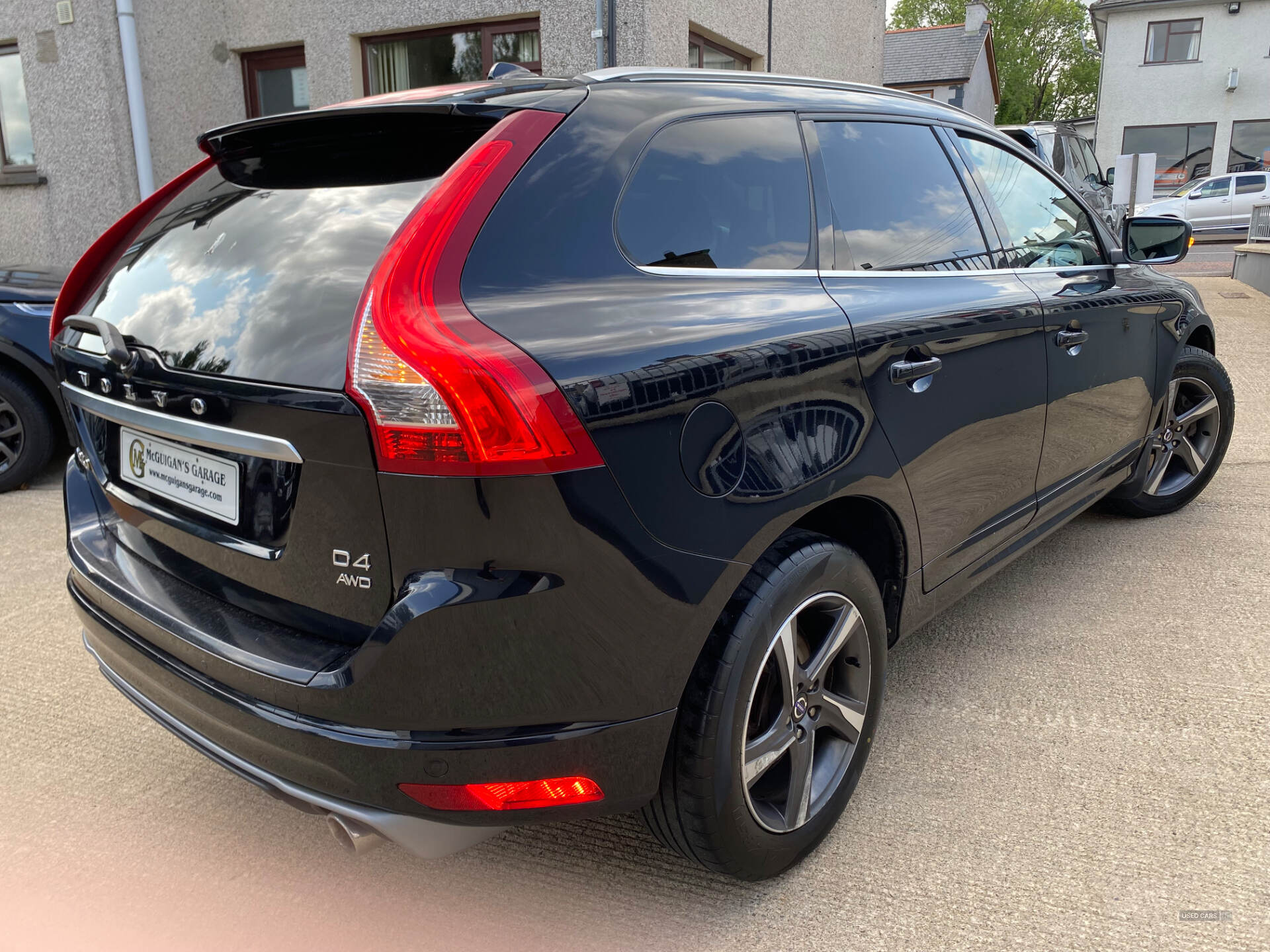 Aug 2013 Volvo XC60 D4 [163] R DESIGN Lux Nav 5dr AWD Geartronic