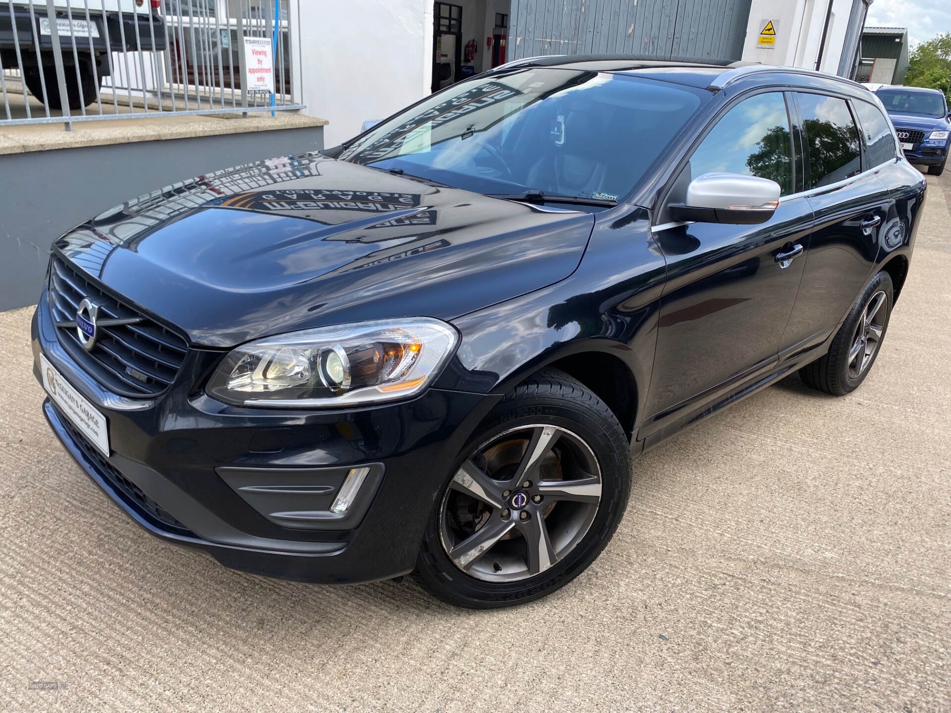 Aug 2013 Volvo XC60 D4 [163] R DESIGN Lux Nav 5dr AWD Geartronic