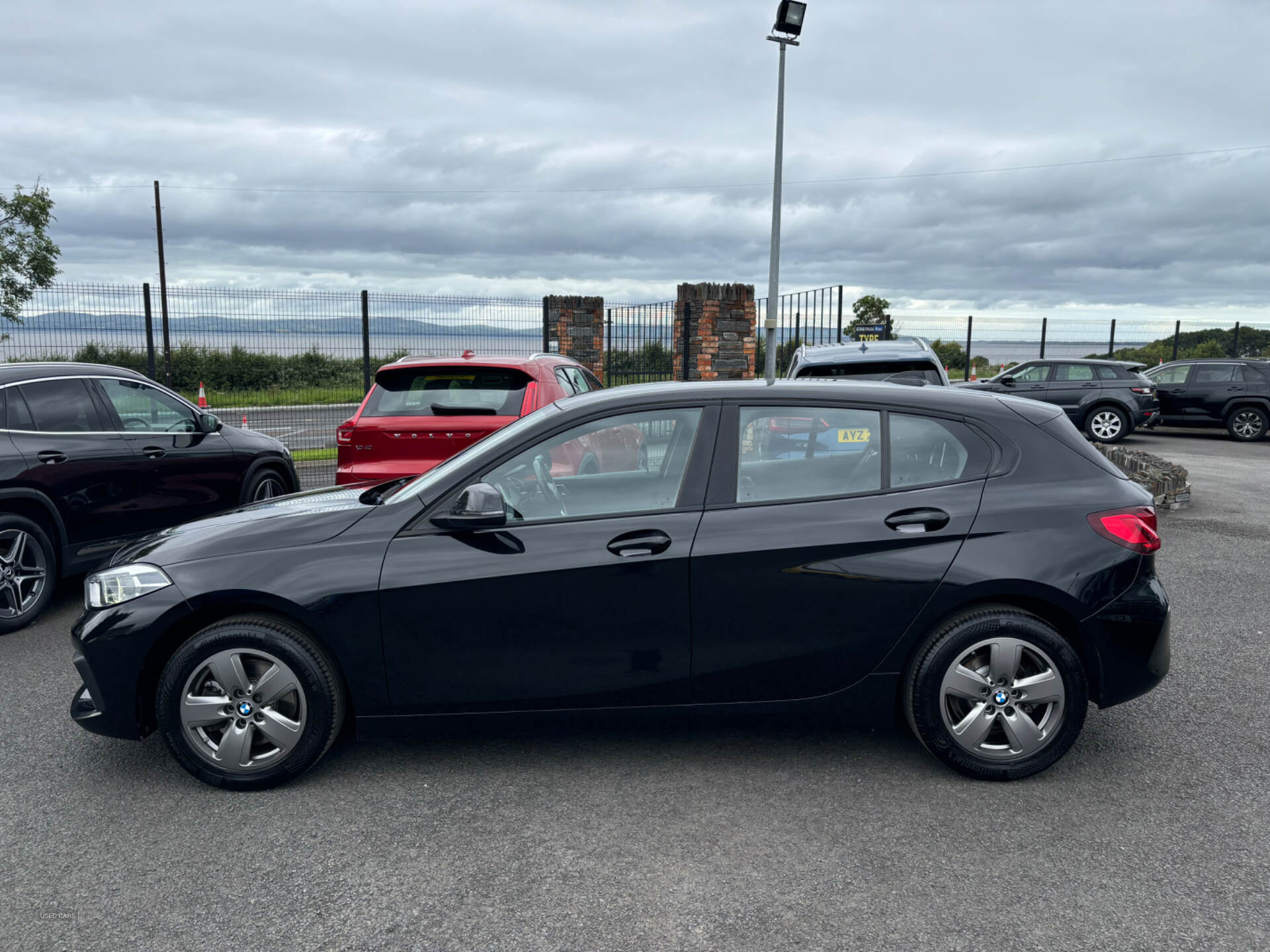 Car Thumbnail 5