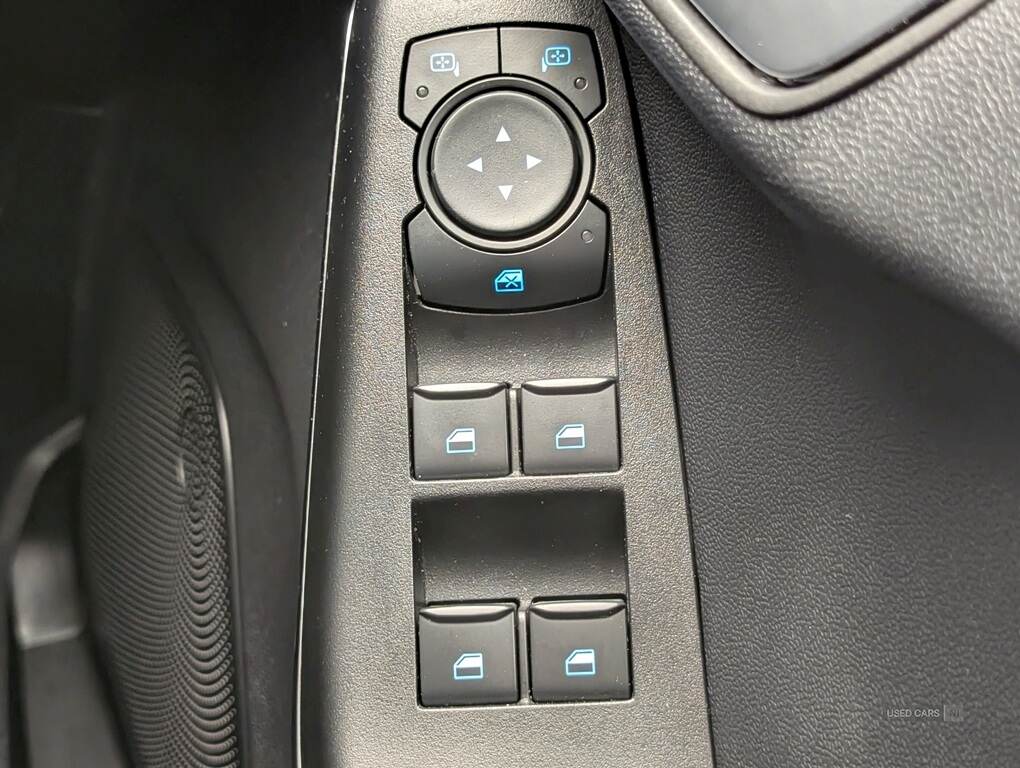 Dec 2023 Ford Fiesta 1.0 EcoBoost Hybrid mHEV 125 ST-Line Edition 5dr
