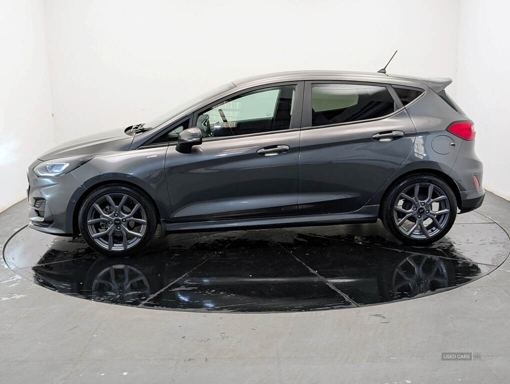 Dec 2023 Ford Fiesta 1.0 EcoBoost Hybrid mHEV 125 ST-Line Edition 5dr