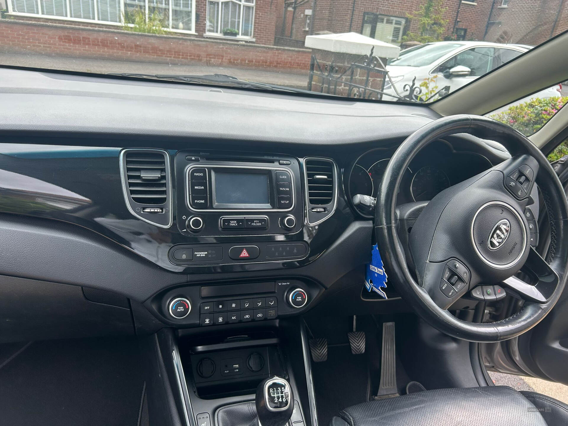 Jan 2015 Kia Carens 1.7 CRDi 3 5dr