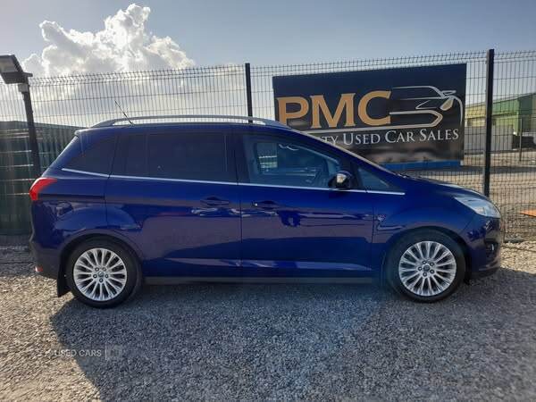 Mar 2015 Ford Grand C-MAX 1.6 TDCi Titanium 5dr