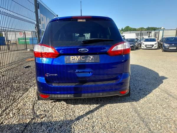 Mar 2015 Ford Grand C-MAX 1.6 TDCi Titanium 5dr