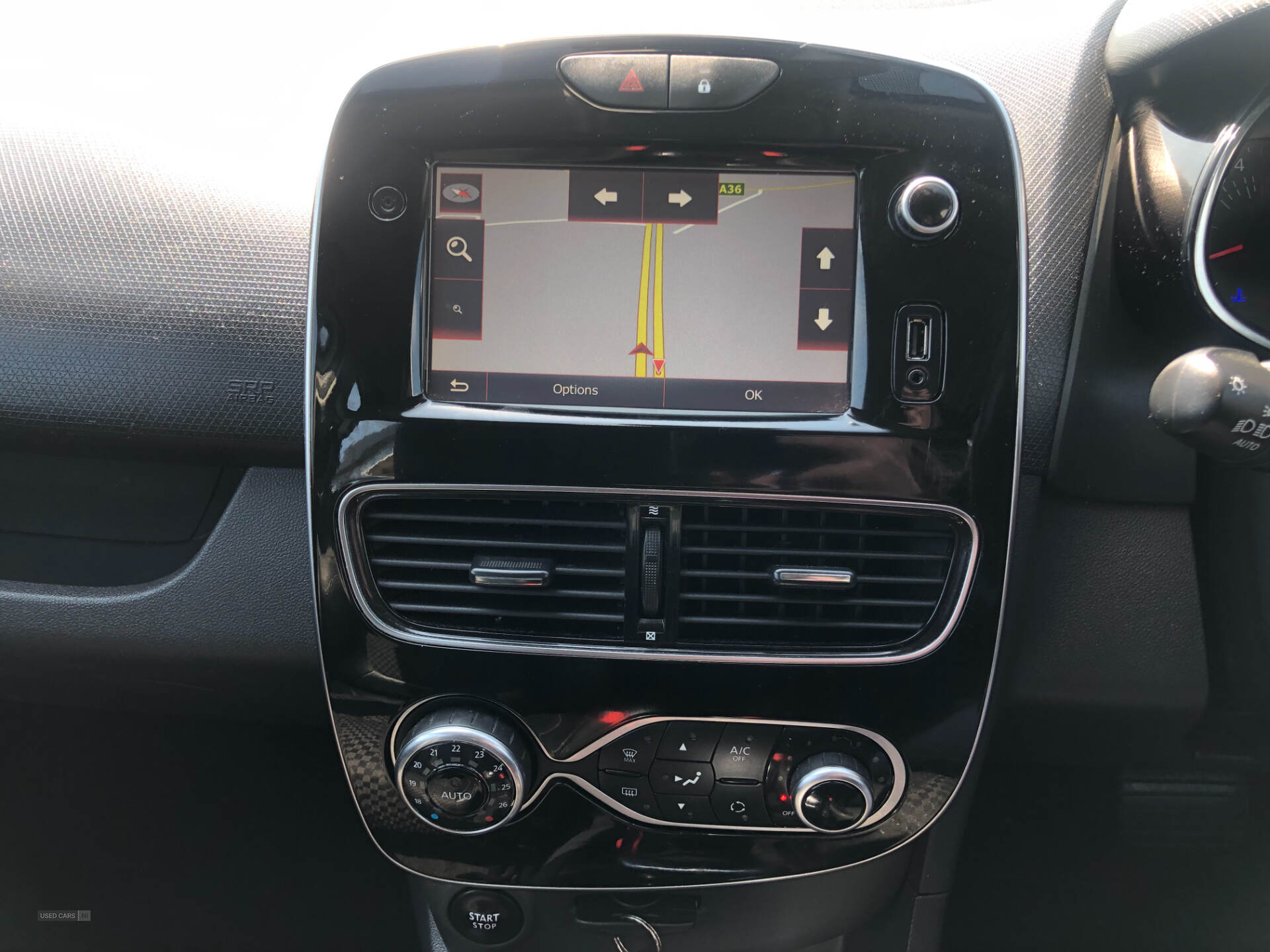 Sep 2017 Renault Clio 1.5 dCi 90 Dynamique S Nav 5dr Auto