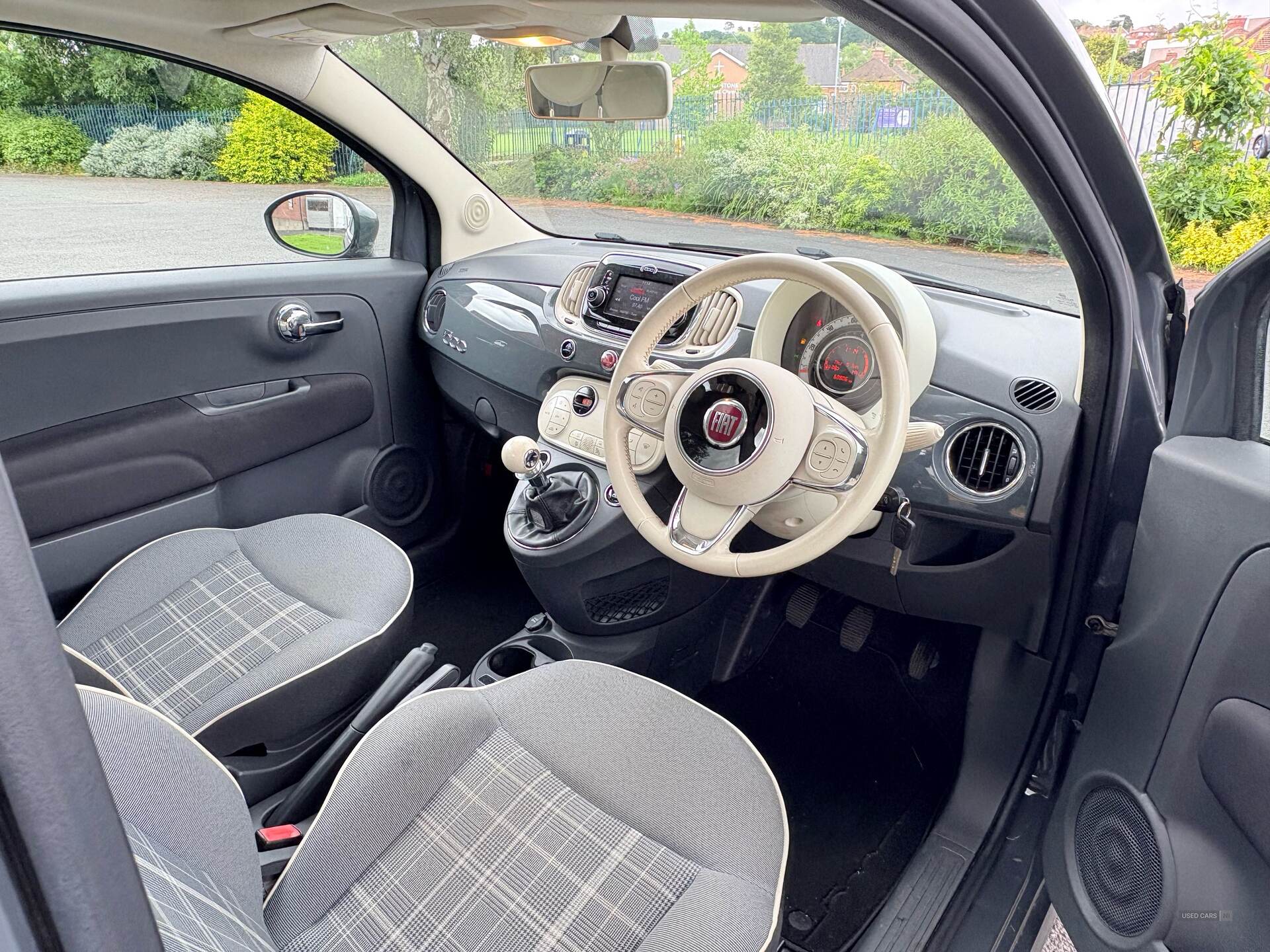 Nov 2015 Fiat 500 1.2 Lounge 3dr