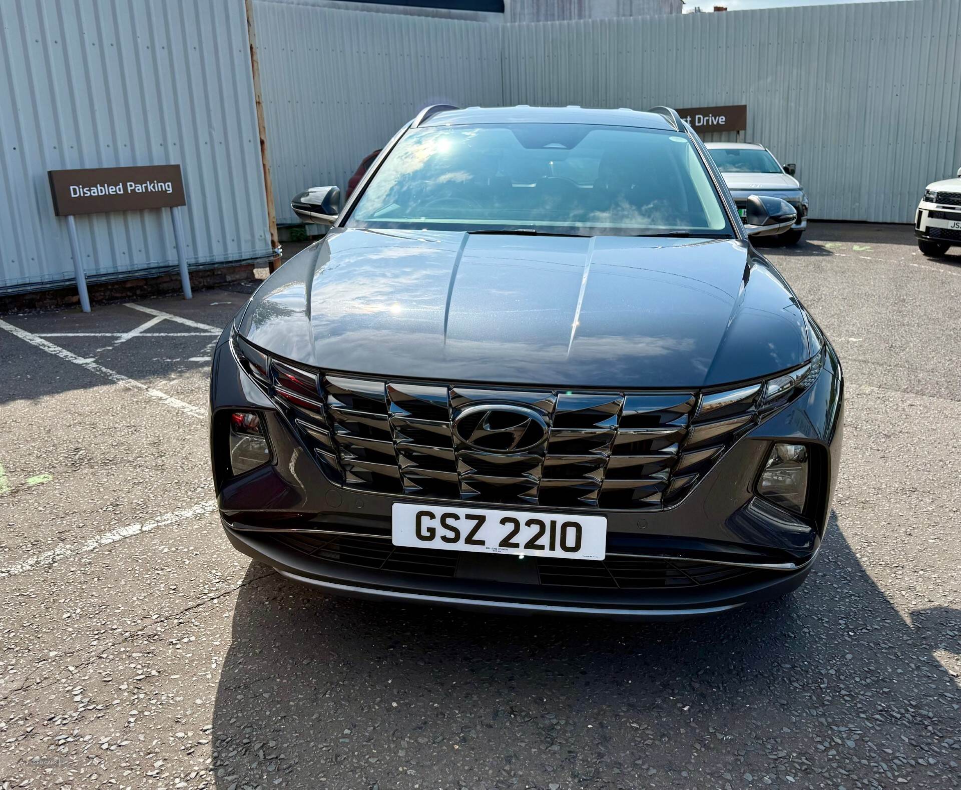 Hyundai Tucson ESTATE in Down