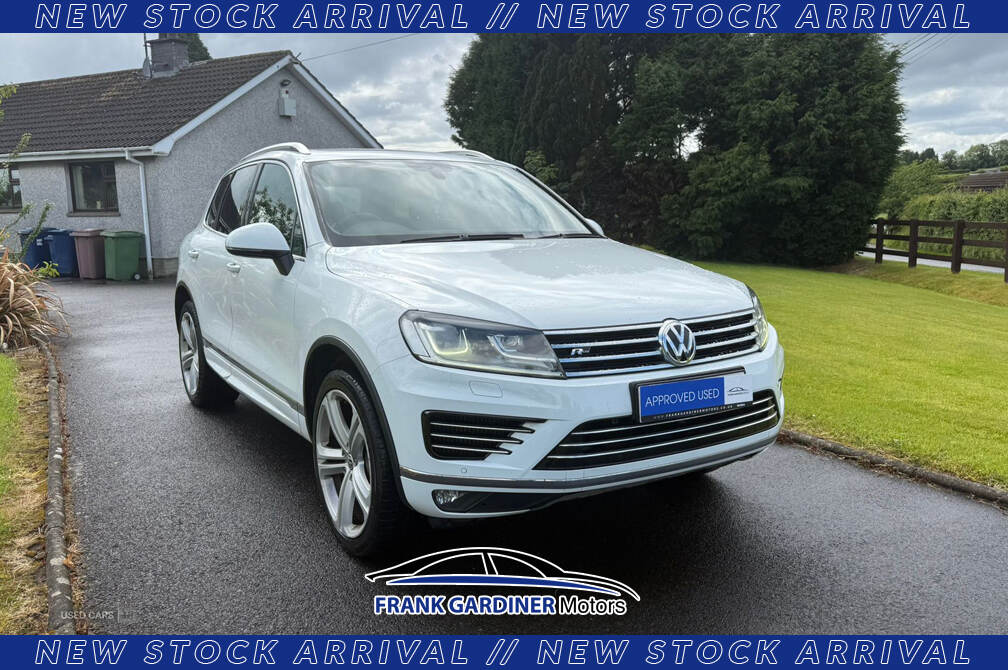 Feb 2015 Volkswagen Touareg 3.0 V6 TDI BlueMotion Tech 262 R-Line 5dr Tip Auto