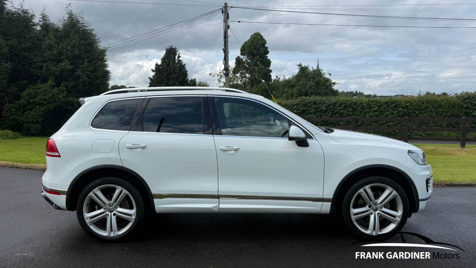 Feb 2015 Volkswagen Touareg 3.0 V6 TDI BlueMotion Tech 262 R-Line 5dr Tip Auto