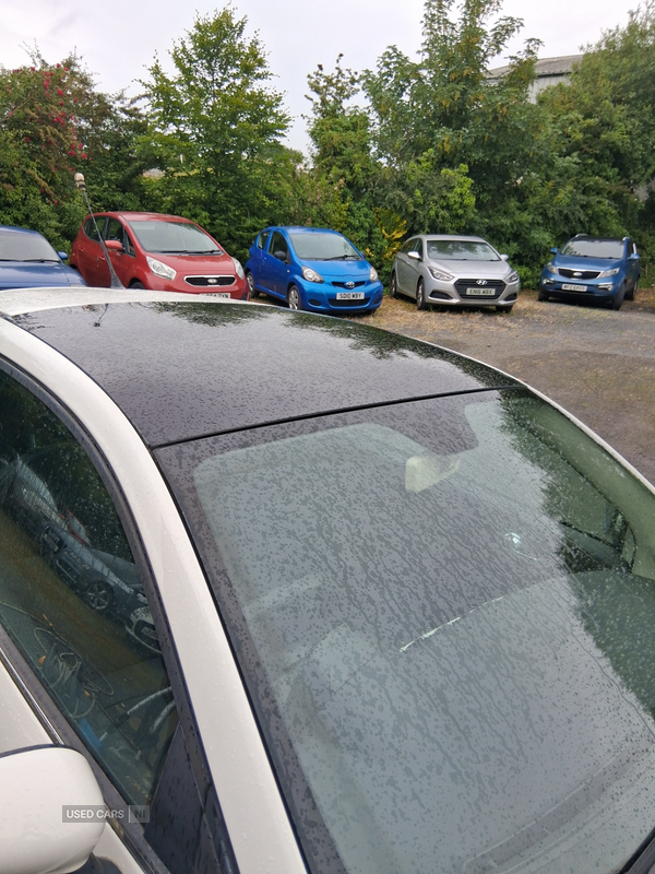 Fiat 500 HATCHBACK in Down