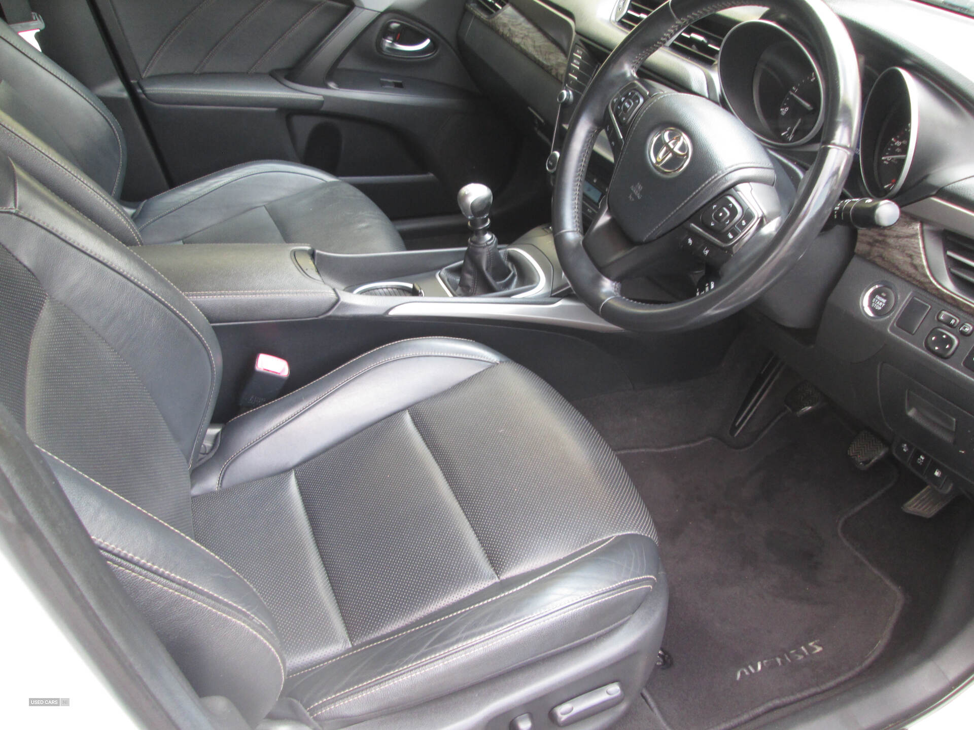 Toyota Avensis DIESEL SALOON in Fermanagh