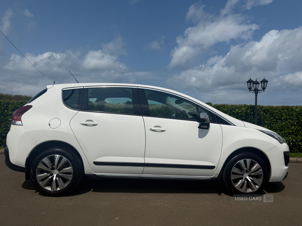Peugeot 3008 DIESEL ESTATE in Antrim