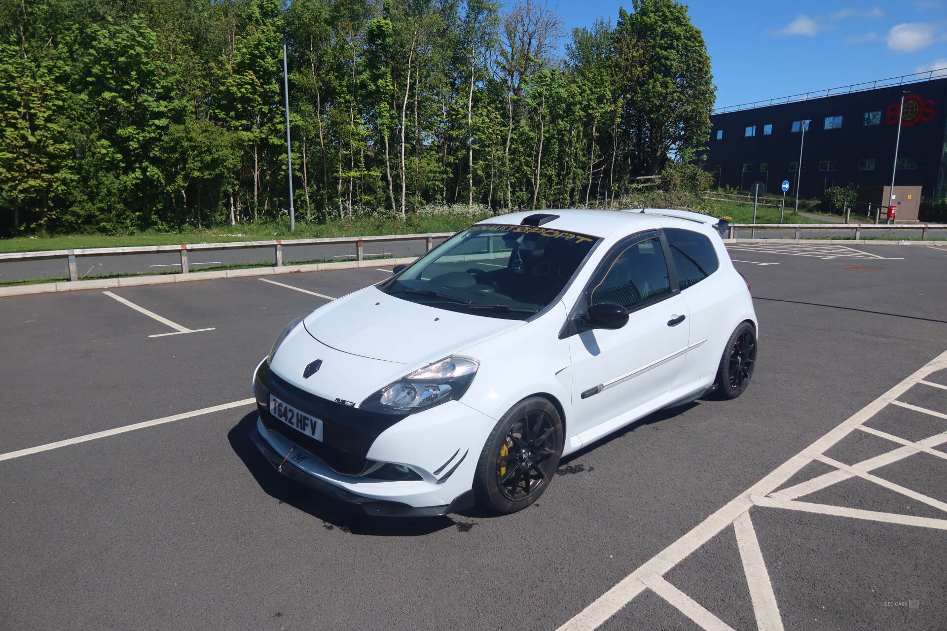 Jan 2010 Renault Clio 2.0 16V RenaultSport 200 3dr