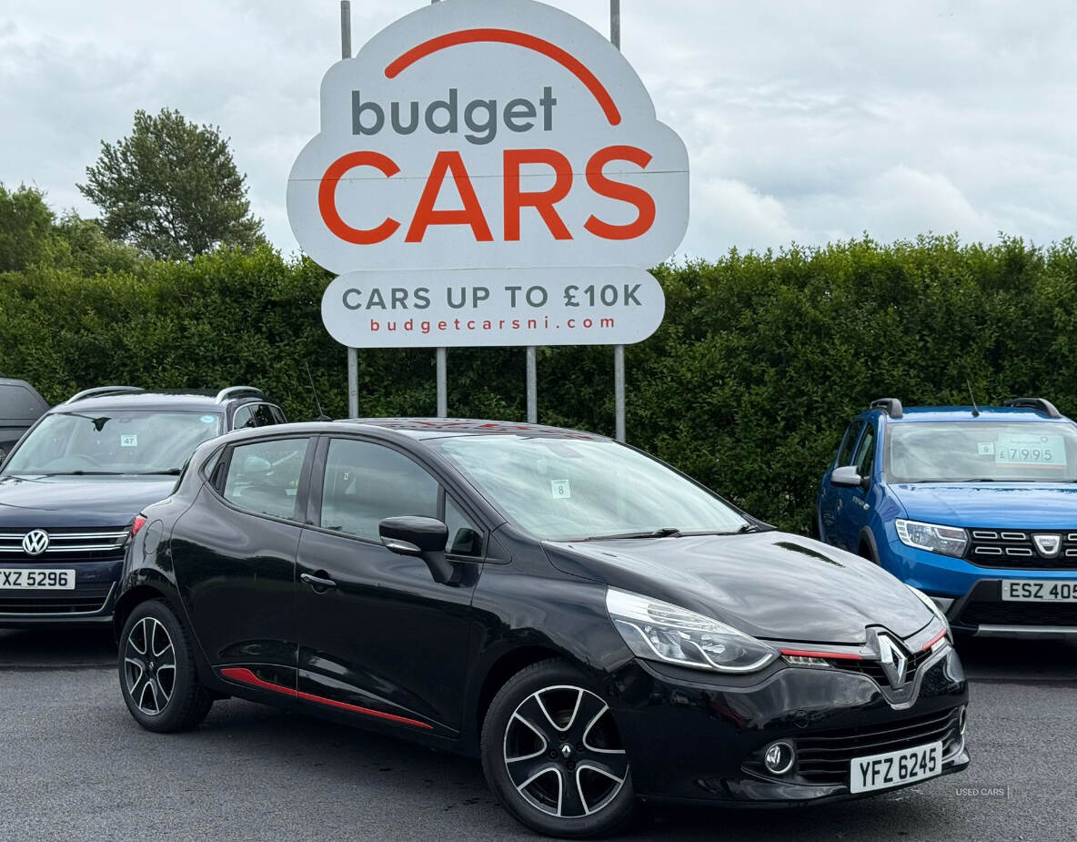 Feb 2013 Renault Clio 1.2 16V Dynamique MediaNav 5dr
