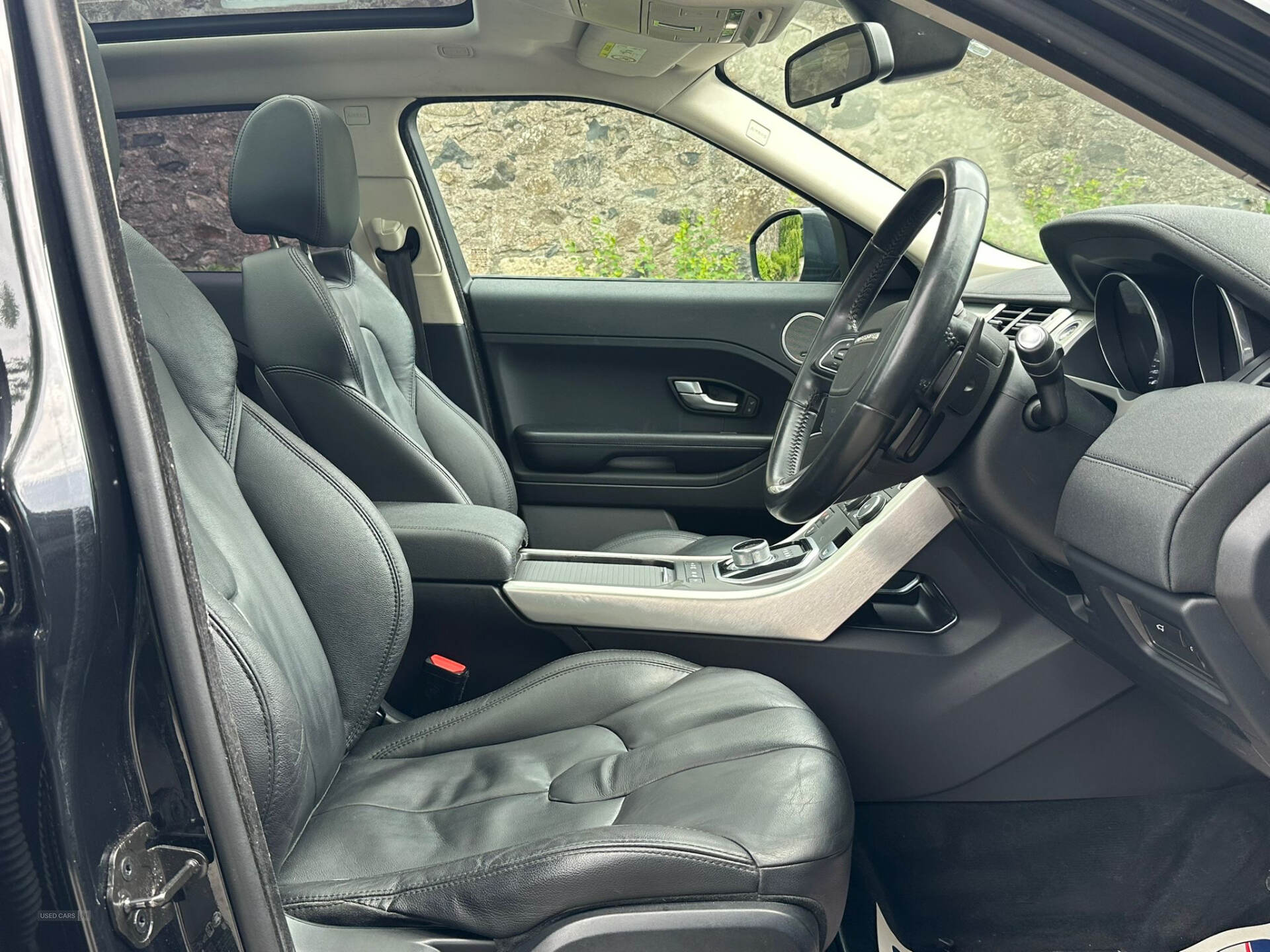Jun 2015 Land Rover Range Rover Evoque 2.2 SD4 Pure 5dr Auto [9] [Tech Pack]