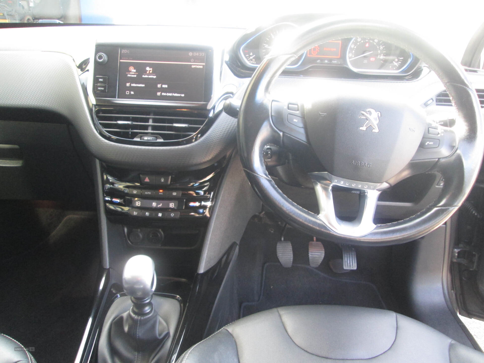 Mar 2017 Peugeot 2008 1.6 BlueHDi 120 Allure 5dr