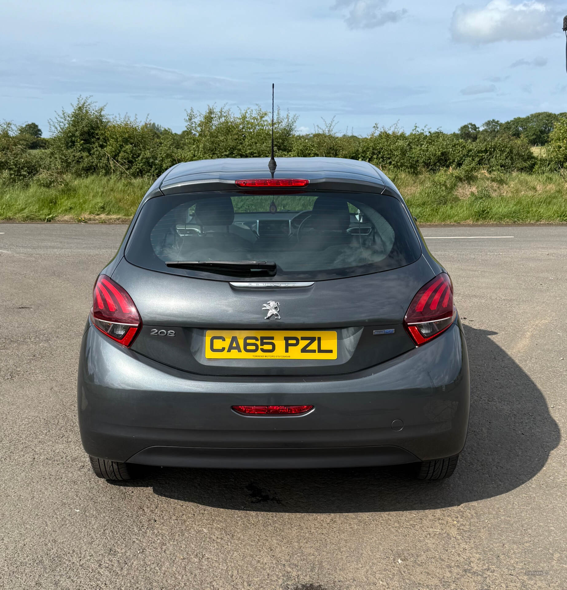 Jan 2016 Peugeot 208 1.6 BlueHDi Active 5dr