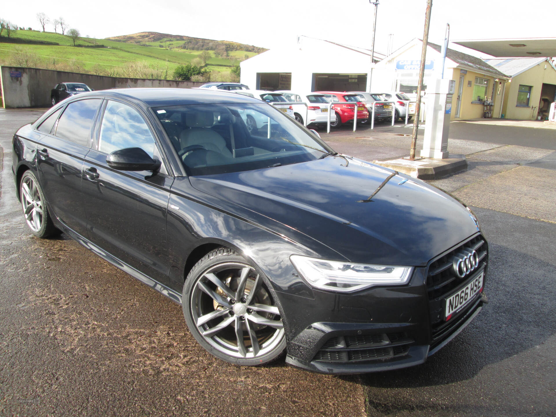 Dec 2016 Audi A6 2.0 TDI Ultra Black Edition 4dr