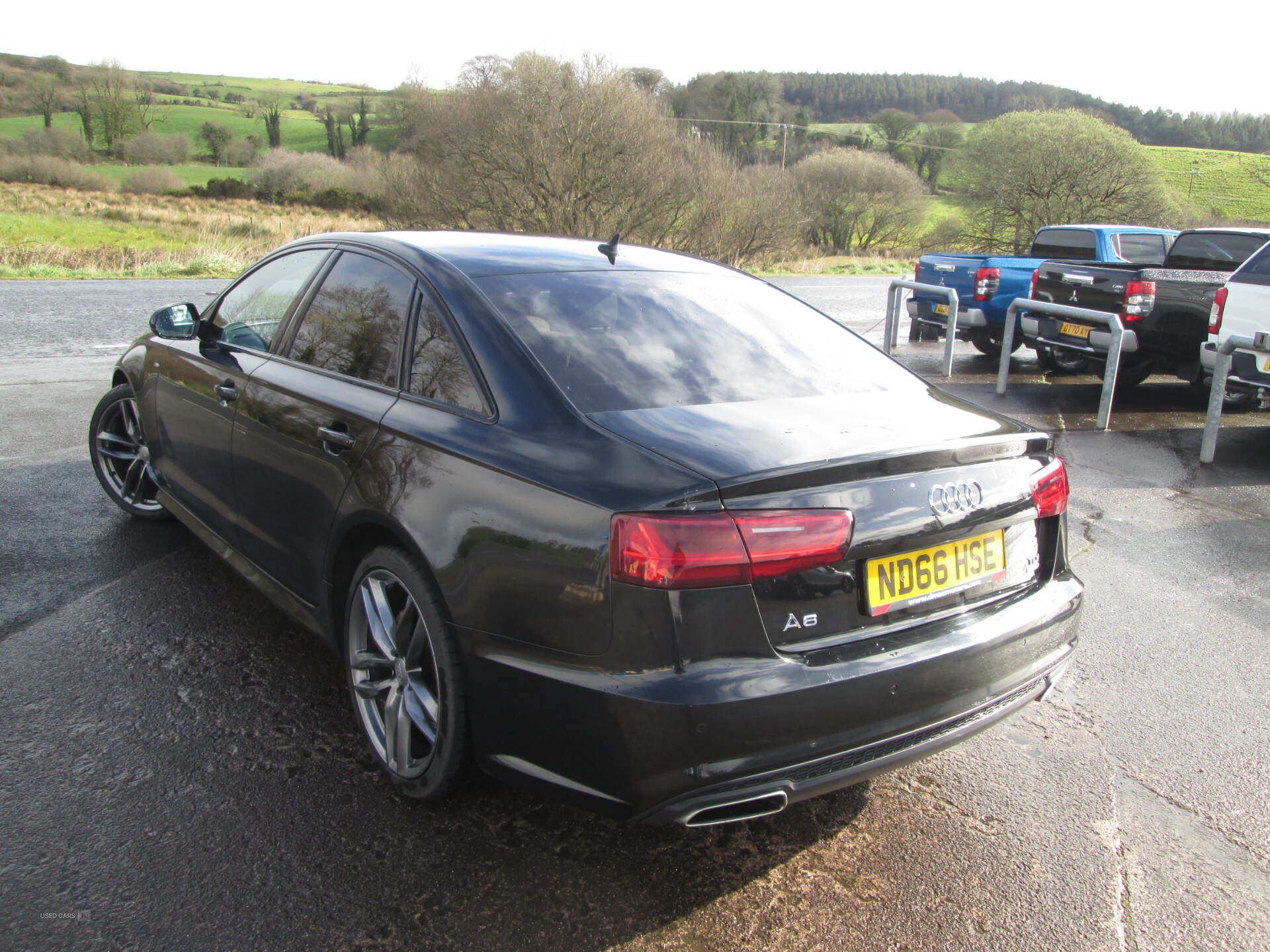 Dec 2016 Audi A6 2.0 TDI Ultra Black Edition 4dr