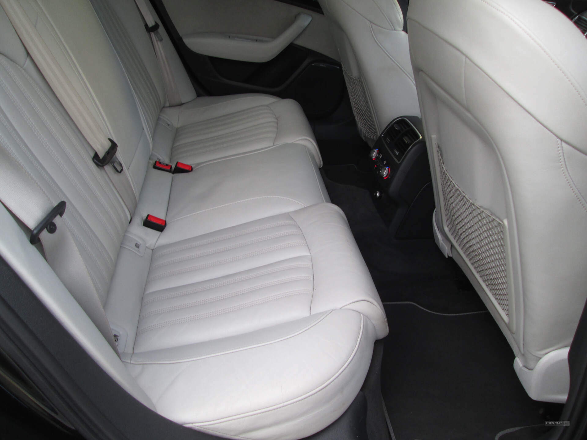 Dec 2016 Audi A6 2.0 TDI Ultra Black Edition 4dr