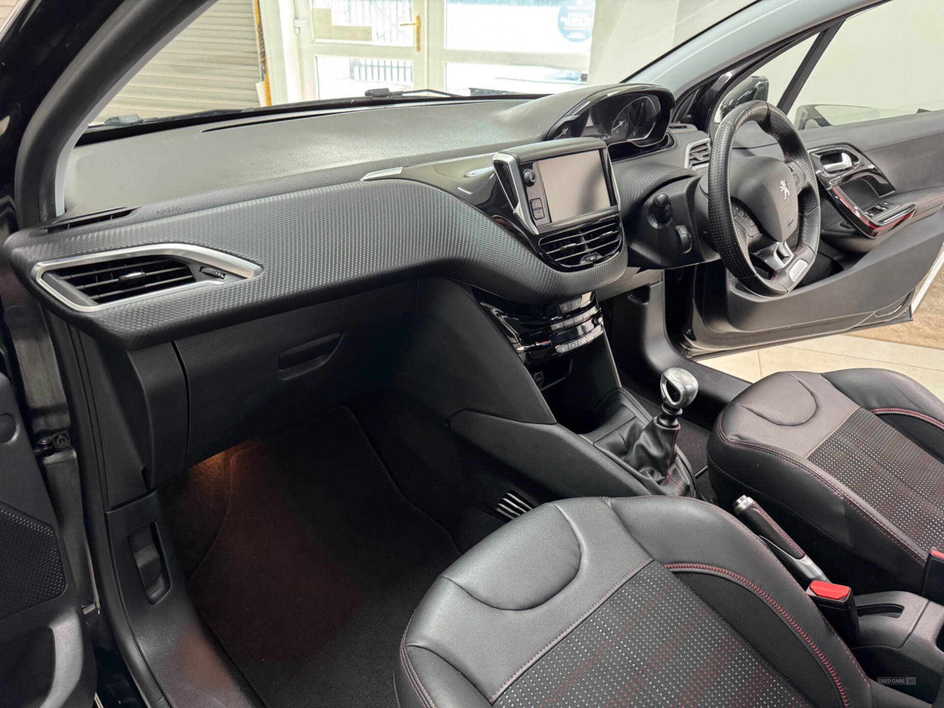 Peugeot 208 DIESEL HATCHBACK in Down