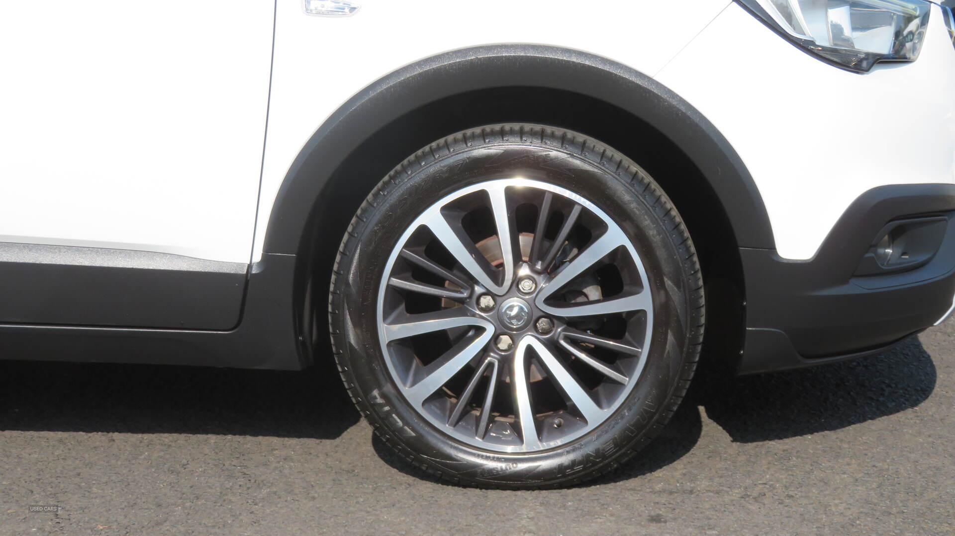 Dec 2019 Vauxhall Crossland X 1.5 Turbo D ecoTec [102] Elite 5dr [Start Stop]