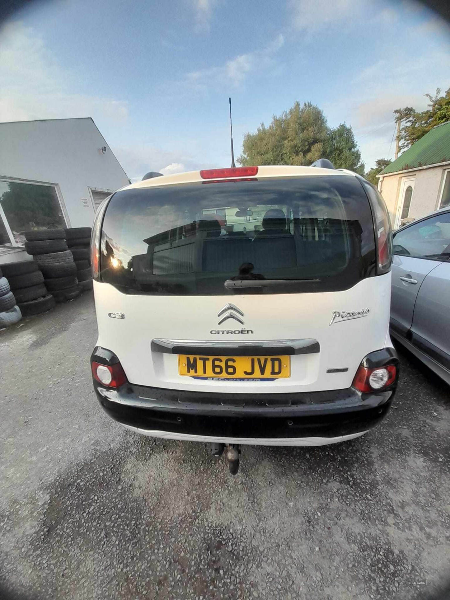 Oct 2016 Citroen C3 Picasso 1.6 BlueHDi Platinum 5dr