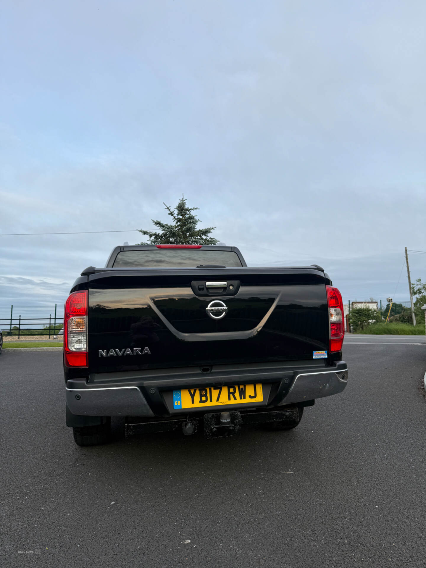 Apr 2017 Nissan Navara Double Cab Pick Up Tekna 2.3dCi 190 4WD