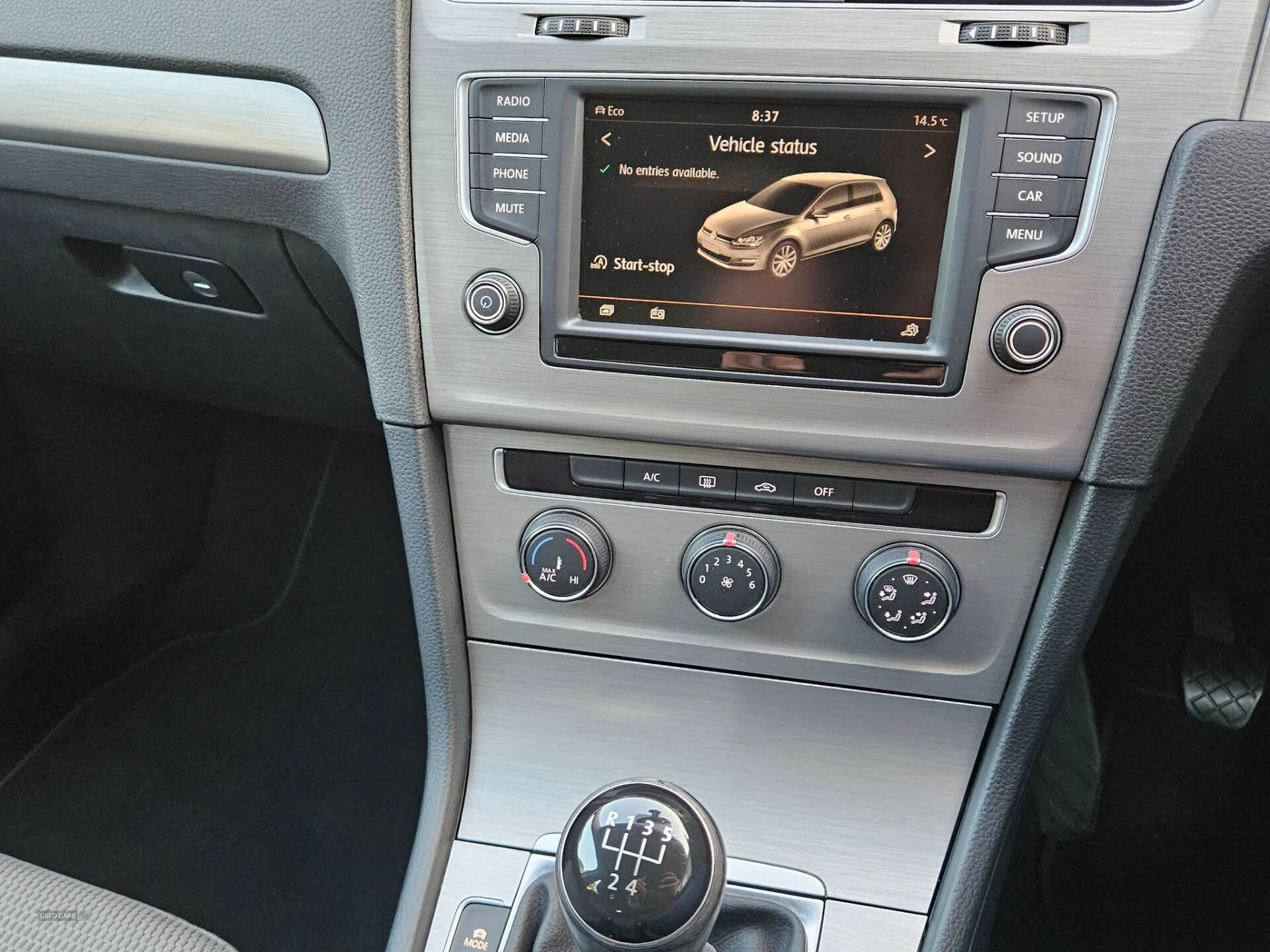 Sep 2015 Volkswagen Golf 1.6 TDI 110 Match 5dr