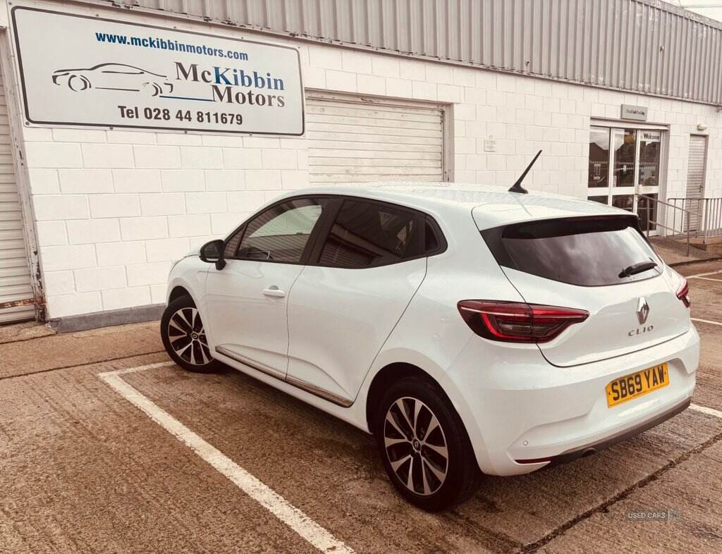 Jan 2020 Renault Clio 1.0 TCe 100 Iconic 5dr