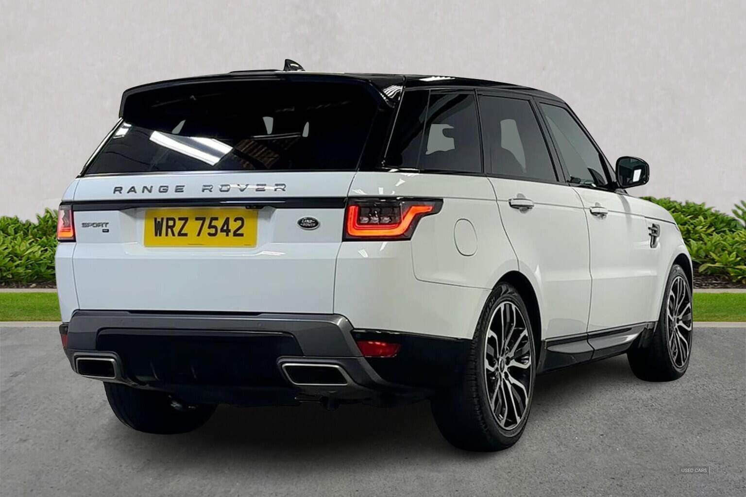 Mar 2021 Land Rover Range Rover Sport 3.0 D300 Hse Silver 5Dr Auto