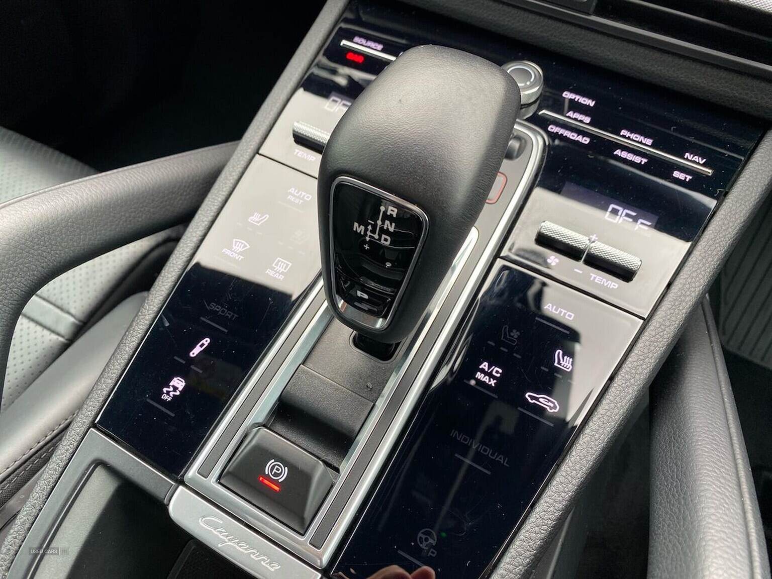Mar 2023 Porsche Cayenne Platinum Edition 5Dr Tiptronic S