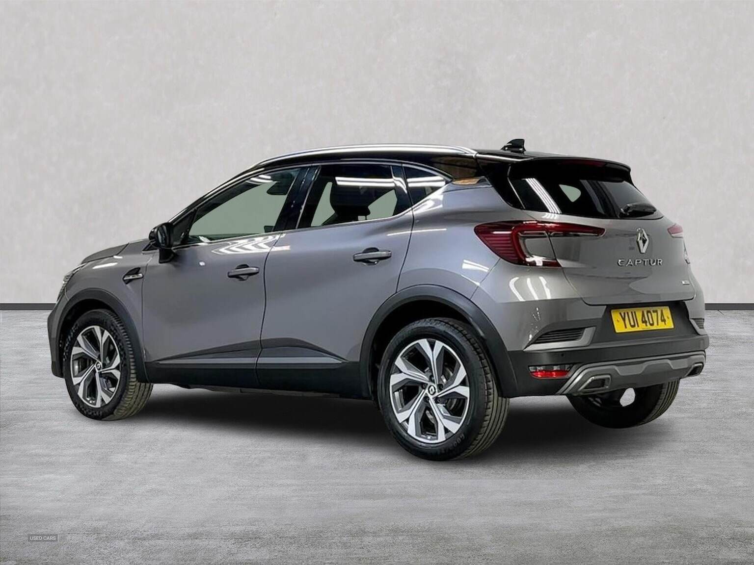 May 2022 Renault Captur 1.3 Mild Hybrid 140 R.S. Line 5Dr