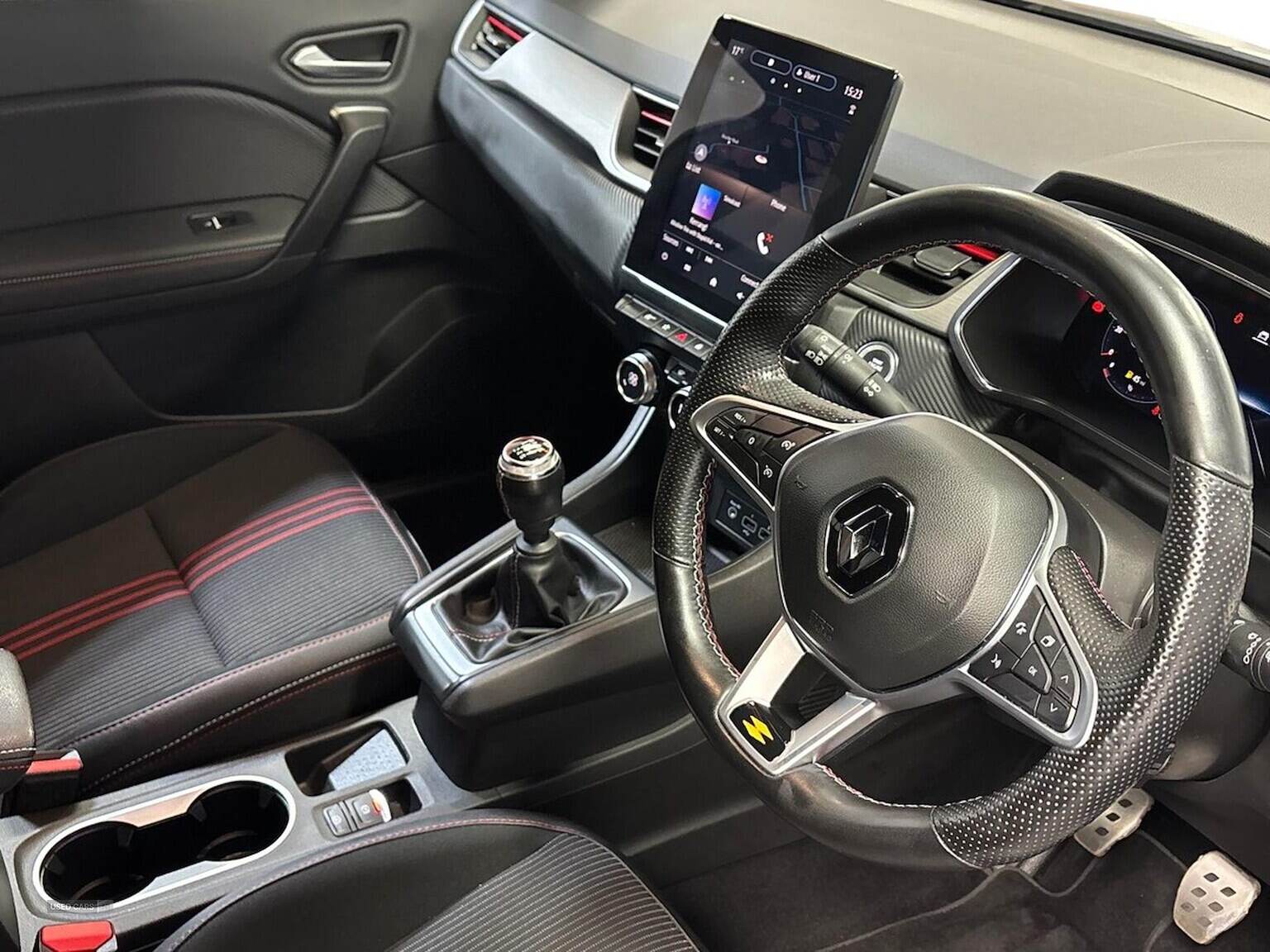 May 2022 Renault Captur 1.3 Mild Hybrid 140 R.S. Line 5Dr
