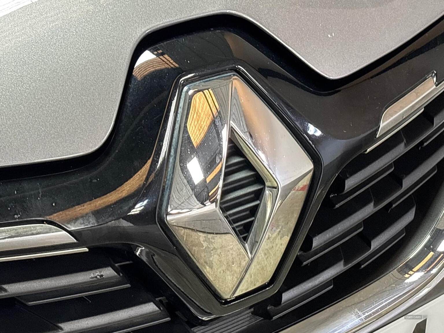 May 2022 Renault Captur 1.3 Mild Hybrid 140 R.S. Line 5Dr