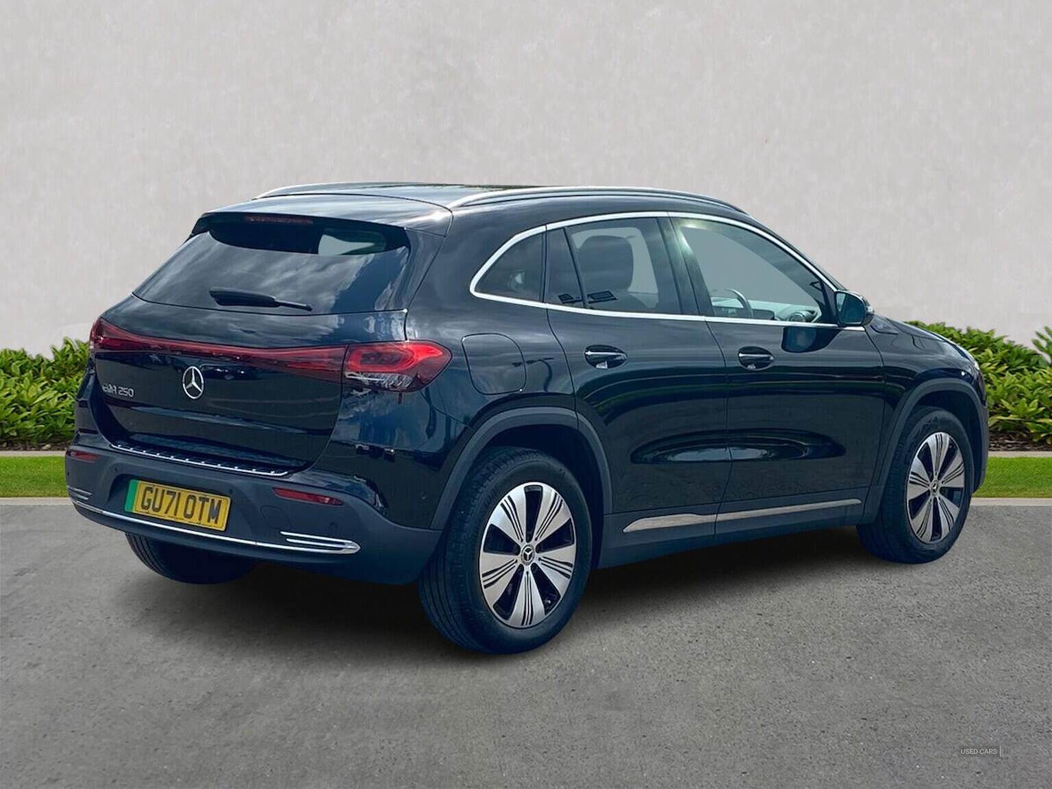 Oct 2021 Mercedes-Benz EQA 250 140Kw Sport 66.5Kwh 5Dr Auto