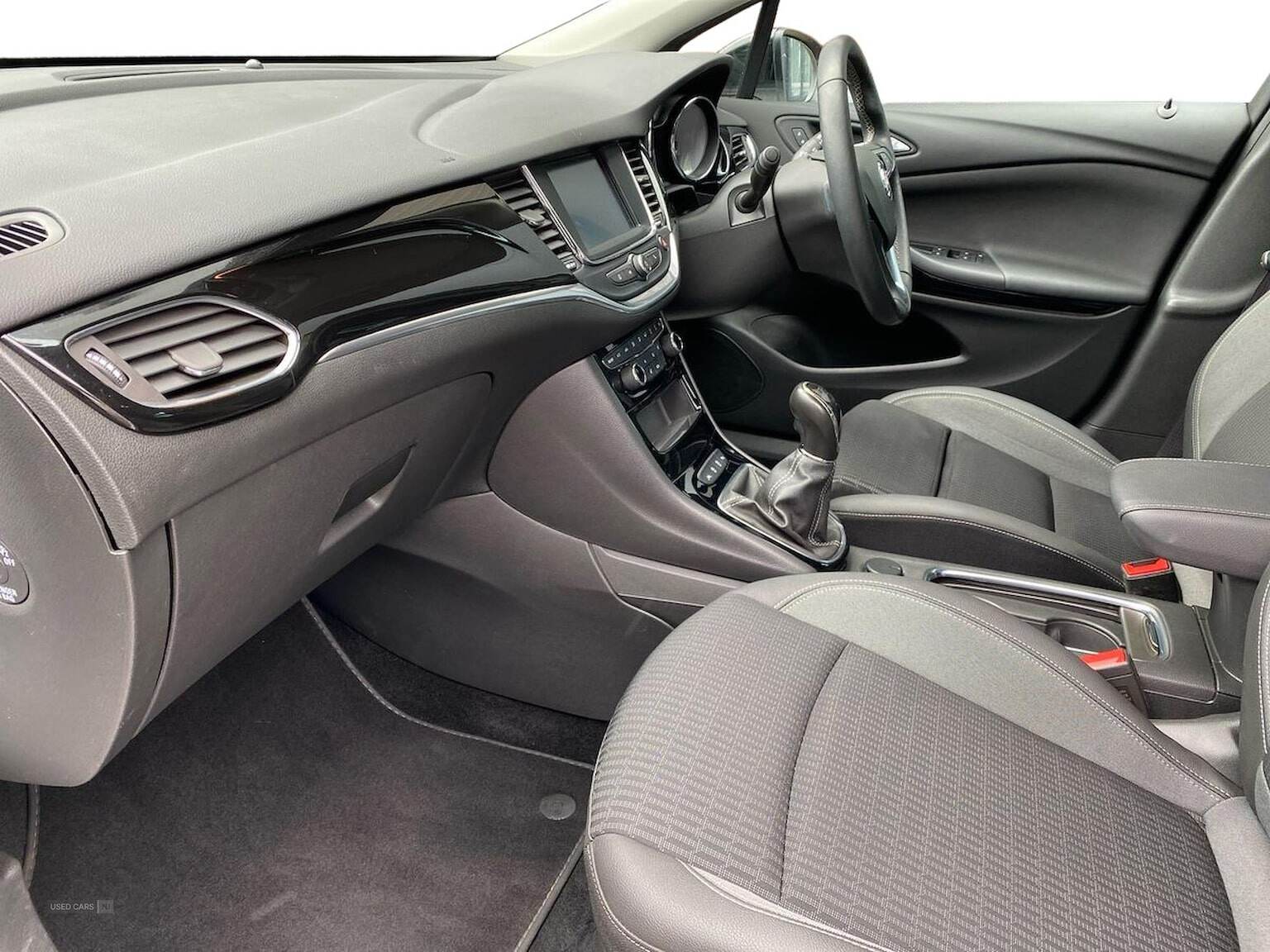 Jan 2022 Vauxhall Astra 1.2 Turbo 145 Griffin Edition 5Dr