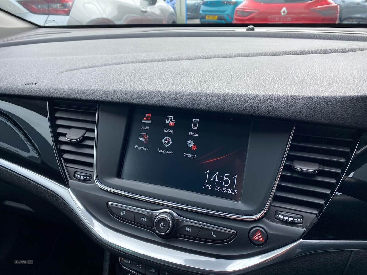 Jan 2022 Vauxhall Astra 1.2 Turbo 145 Griffin Edition 5Dr
