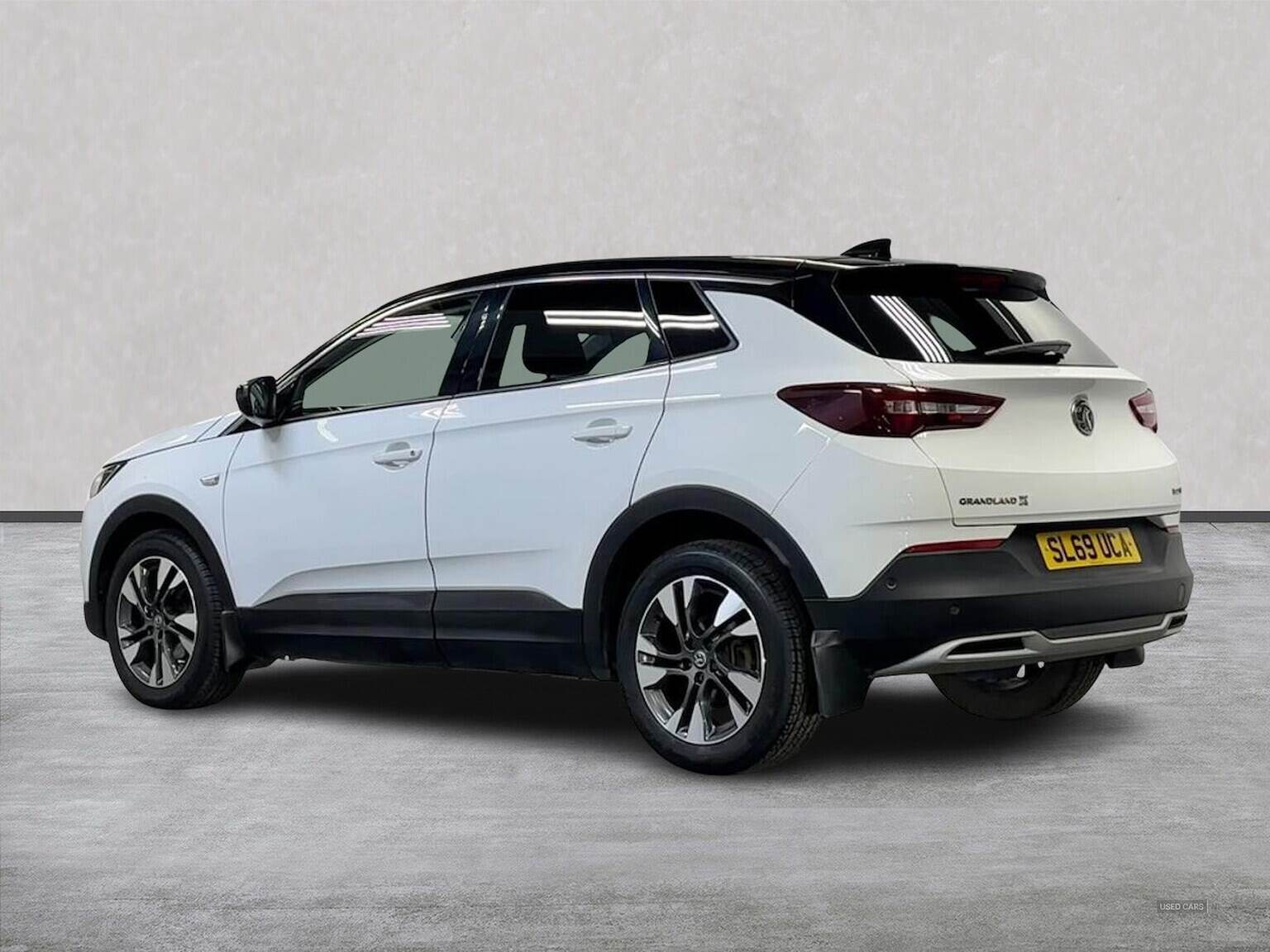 Nov 2019 Vauxhall Grandland X 1.2 Turbo Sri Nav 5Dr