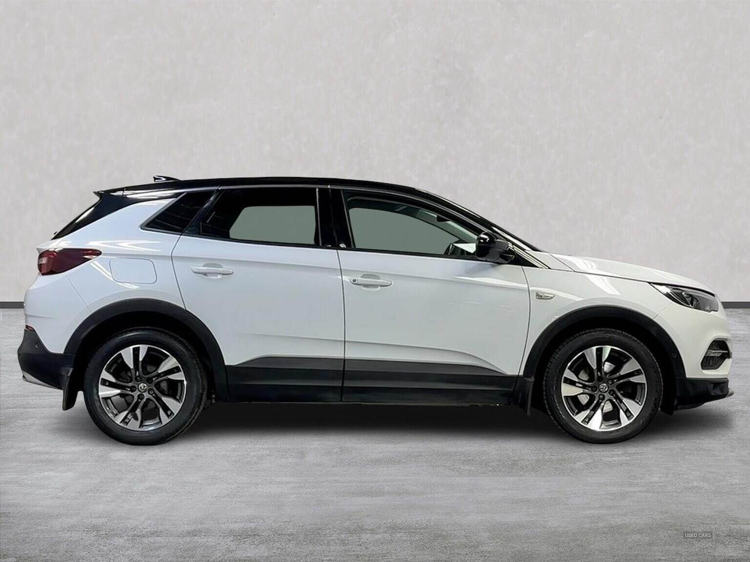 Nov 2019 Vauxhall Grandland X 1.2 Turbo Sri Nav 5Dr