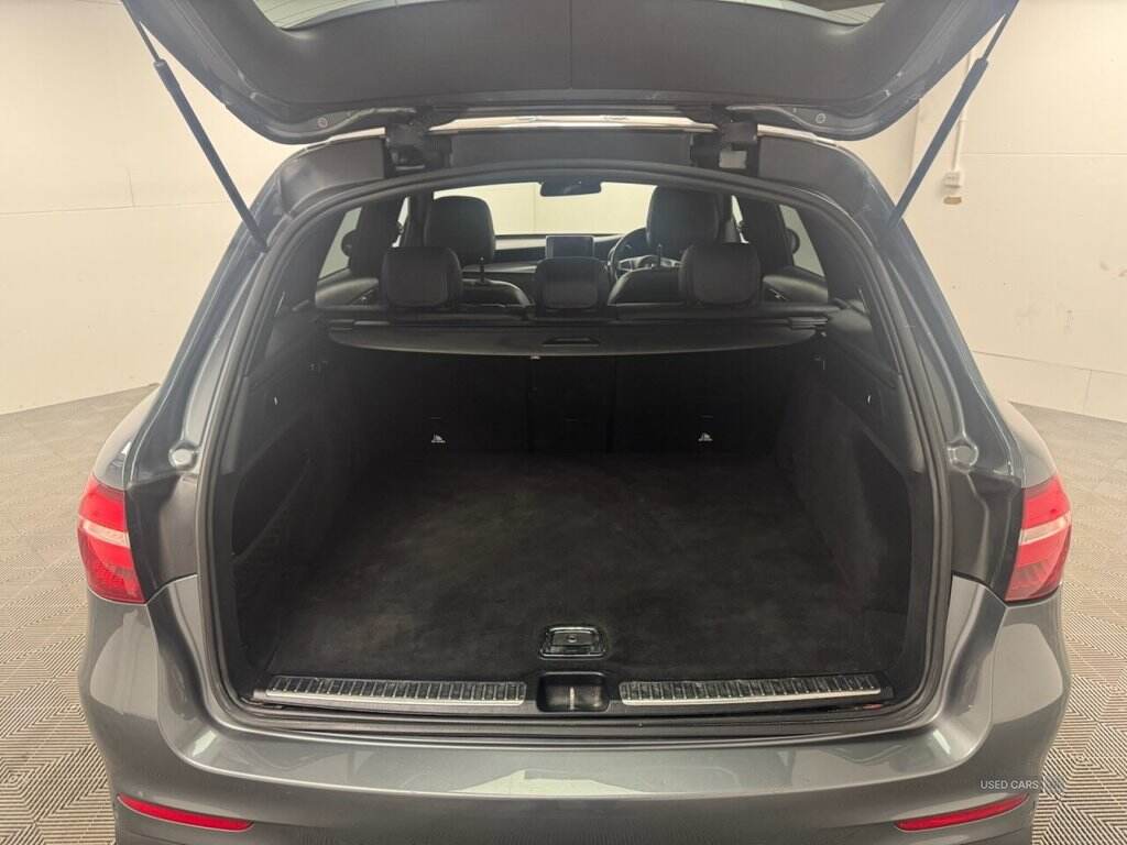 Mar 2018 Mercedes-Benz GLC GLC 220d 4Matic AMG Line Premium 5dr 9G-Tronic