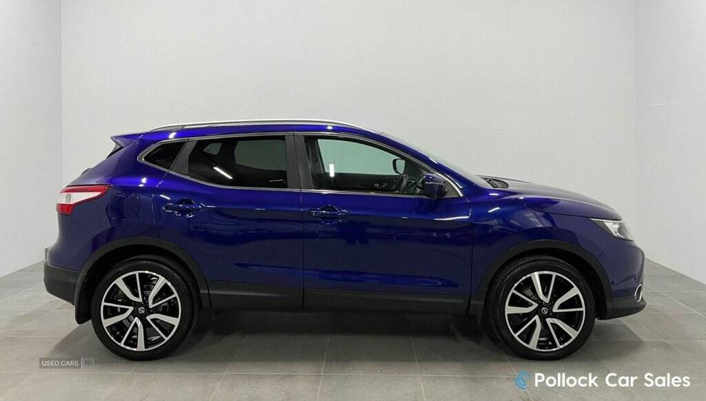 Apr 2015 Nissan Qashqai 1.5 dCi Tekna 5dr