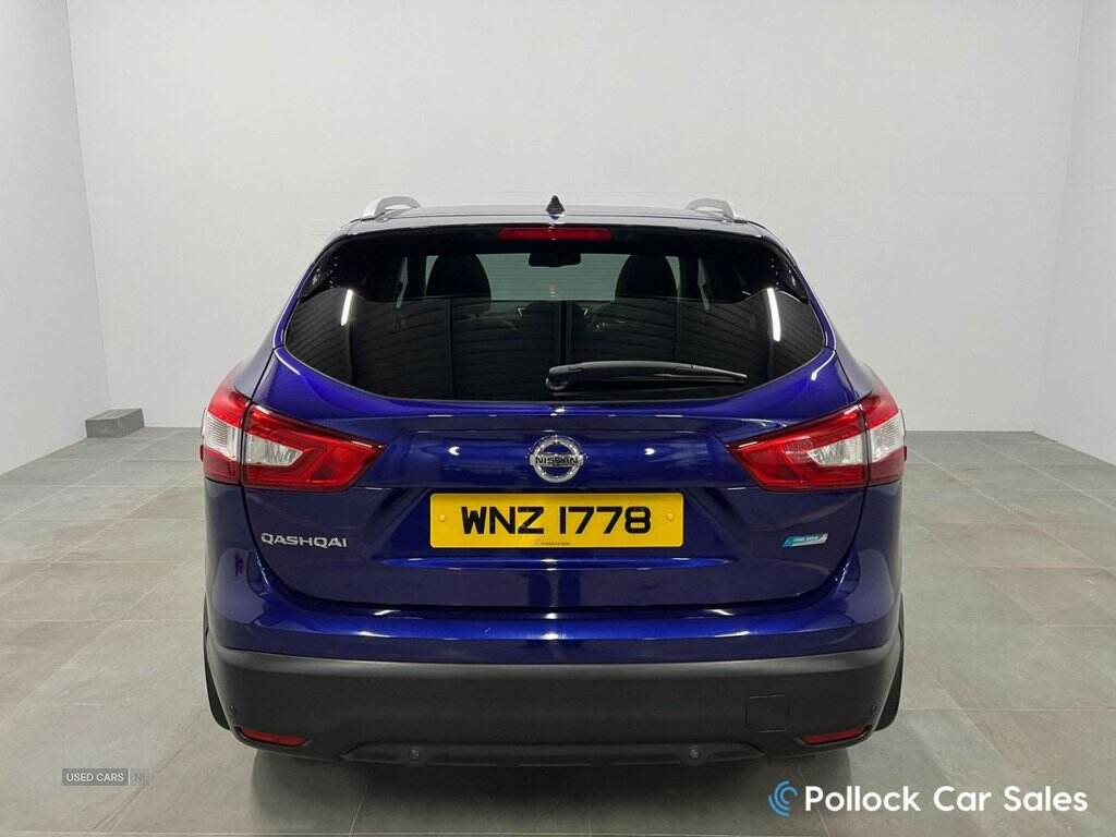 Apr 2015 Nissan Qashqai 1.5 dCi Tekna 5dr